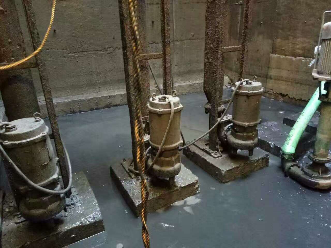 邵武污水池清理